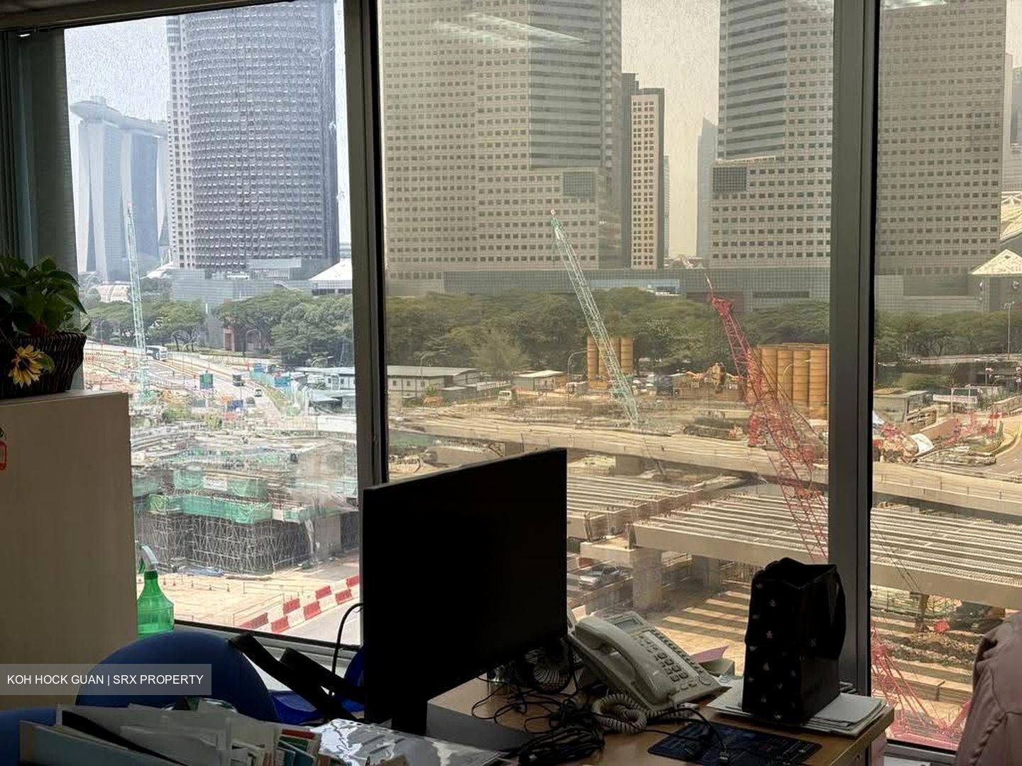 The Plaza (D7), Office #622078791
